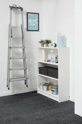 Filzfliesen in anthrazit, verlegt im Arbeitszimmer, praktisch und modern 