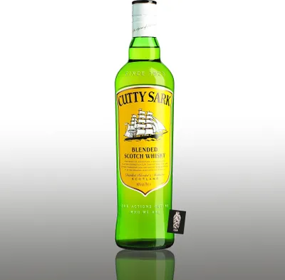 Produktbild von Cutty Sark Blended Whisky distilled, blended & bottled in Scotland 0,7l (40% vol.)- [Enthält Sulfite]