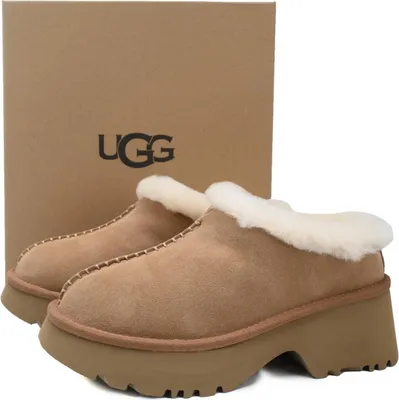 Produktbild von UGG New Heights Cozy Clog Braun