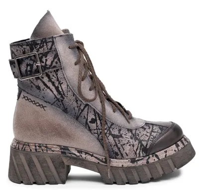 Image de Des chaussures Maciejka 0762502008XXA