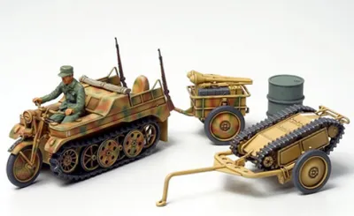 Immagine prodotto di Tamiya 1:48 WWII Dt. Kettenkrad w.Goliath