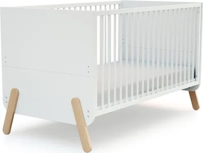 Produktbild von AT4 - Babybett umbaubar zum juniorbett Holz PIRATE Weiß und Buche Lackiert 70 x 140| Kinderbett Gitterbett mit Lattenrost 2 Stufen Höhenverstellbar