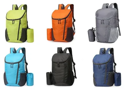 Imagen del producto de Mochila plegable, ligera, resistente al agua, de 42x28 cm