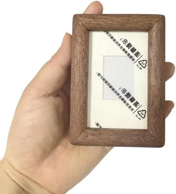 Produktbild von 1 moderner Mini-Fotorahmen aus Nussbaumholz, kleine Fotorahmen, 2,5 x 3,5 cm, für Fotos im Format 2 x 3 mit Passepartout oder 2,5 x 3,5 ohne Passepartout