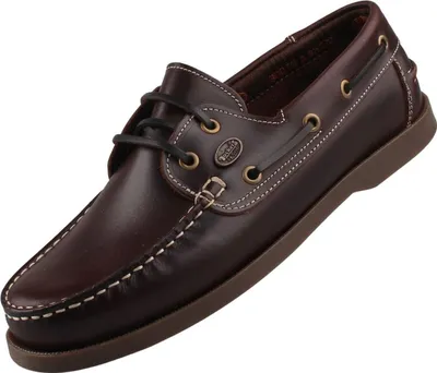 Auf dem Bild ist ein flacher Schuh in Braun zu sehen der aus glattem Leder gefertigt ist. Der Schuh ist von der Seite abgebildet und zeigt eine einfache und elegante Form.