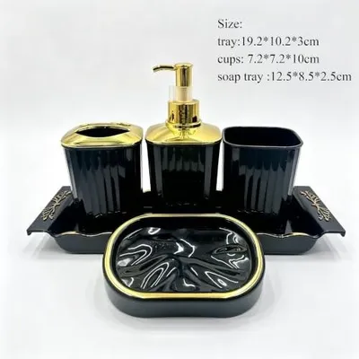 Immagine prodotto di Set di 5 accessori da bagno in nero
