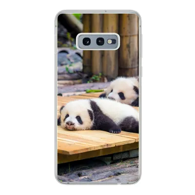 Produktbild von MuchoWow® Handyhülle Schutzhülle Hülle für Samsung Galaxy S10e Pandas - Boden - Holz Silikon Softcase Handy Hülle - Handy