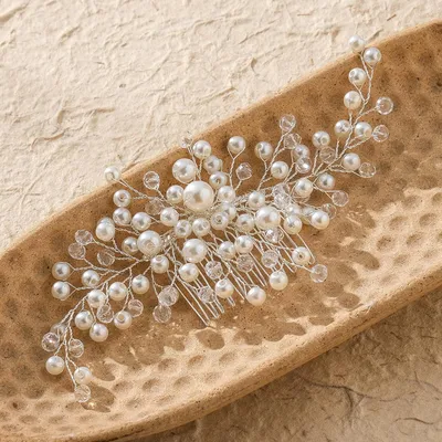 Produktbild von Brautschmuck Haarkamm mit Strasssteinen - Haarschmuck mit Perlen - Haaraccessoires für Braut und Brautjungfer - Hochzeitskopfschmuck