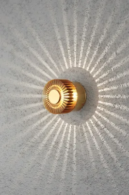 Obrázok produktu pre Konstsmide efektné nástenné svietidlo Monza hliník bronz LED 3W IP54 7900-800