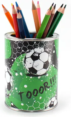 Obrázek produktu pro Kalíšek na tužky fotbal TOR včetně 12 trojhranných barevných tužek dětský kalíšek na tužky stojánek na tužky organizér na stůl dívka chlapec
