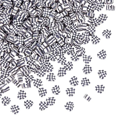 300 Polymer-Ton-Herzperlen, kariert, schwarz-weiß, 9x10x4 mm