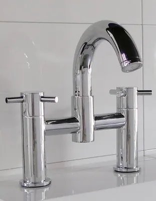 Produktbild von Roman Dietsche Wannenarmatur Armatur NEISSE ohne Handbrause