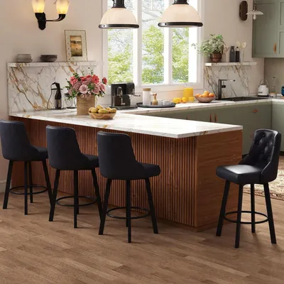 Image de Ensemble de 4 tabourets de bar, pivotants, avec repose-pieds, hauteur d'assise de 66,5 cm, revêtus en similicuir, couleur noire