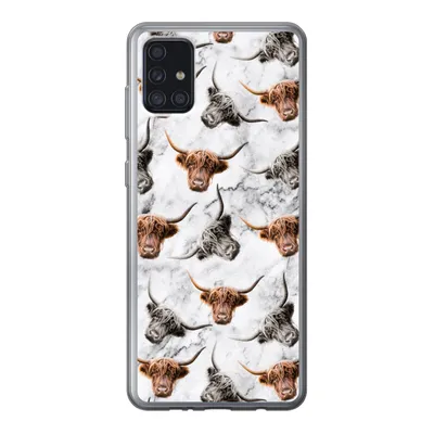 Produktbild von MuchoWow® Handyhülle Schutzhülle Hülle für Samsung Galaxy A52 5G Schottischer Highlander - Kuh - Marmor Silikon Softcase Handy Hülle - Umschlag