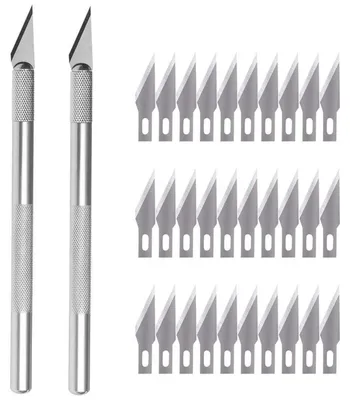 Zdjęcie produktu dla Zestaw noży do majsterkowania, 2 sztuki, z 30 wymiennymi ostrzami, aluminiowa rękojeść, 148 mm