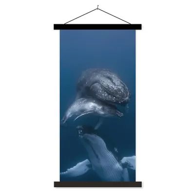 Produktbild von MuchoWow® Textilposter Wale - Meer - Familie 40x80 cm mit schwarzem Rahmen - Wandemalerei