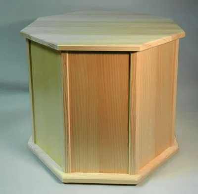 Obrázek produktu pro Příslušenství k pyramidám Podstavec pro pyramidu přírodní VxŠ= 44x49cm NOVINKA