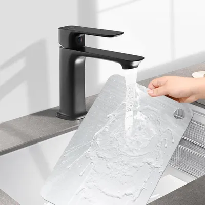 Produktbild von 304 Edelstahl Schneidebrett - Doppelseitiges Titan Schneidebrett - Antibakterielles Schneidebrett - Für Küchenarbeitsplatten und Außenkochen