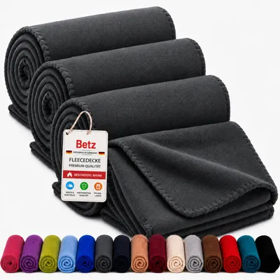 Produktbild von Betz Fleecedecke 3 Stück 130x170 cm 180g/m² – Wohndecke & Kuscheldecke – Flauschige Sofadecke Tagesdecke – Leicht, wärmend & pflegeleicht - anthrazit, KI-generiertes Bild