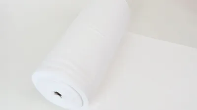Produktbild von Bündchenstoff LUC Weiß, Uni 270 g/m², Strickschlauch glatt/fein, 35 cm breiter Schlauch, 25 cm lang, Meterware