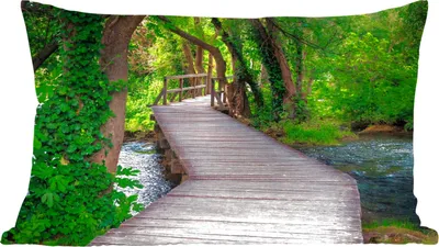 Produktbild von MuchoWow® Zierkissen Sofakissen Wohnzimmer Dekokissen 60x40 cm Wald - Natur - Brücke - Kopfkissen - Polster mit Foto