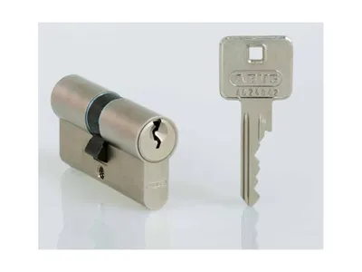 Produktbild von Abus Halbzylinder A93NP 10/50 vs. 86153