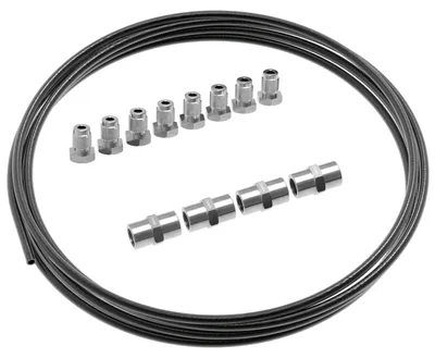 Productafbeelding van 3 meter remleiding, diameter 4,75 mm, van staal, in een set, inclusief 8 fittingen en 4 connectoren M10 x 1, conform DIN 74 234. Verzinkt stalen remleiding in assortiment, geschikt voor krimpklemmen type F