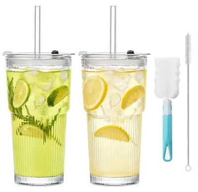 Image de Verres en verre texturés avec couvercle et paille, capacité de 600 ml, lot de 2