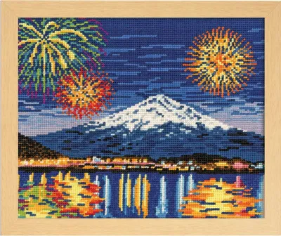 Produktbild von Olympus Kreuzstich-Stickset "Winterfeuerwerk am Kawaguchi-See und Berg Fuji", 29,7x36,4 cm