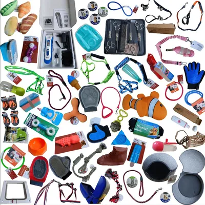 Immagine prodotto di Set di oltre 70 accessori per animali domestici Collari Guinzagli Giocattoli per la toelettatura