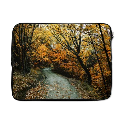 Produktbild von MuchoWow® Laptop Hülle 17 Zoll Laptoptasche Blätter - Herbst - Wald - Zipper - Schutzabdeckung