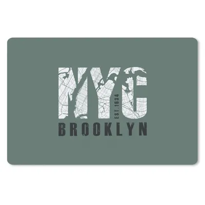 Produktbild von MuchoWow® Schreibtischunterlage New York - Brooklyn - Grün 60x40 cm - XXL Mauspad - Großes Mauspad