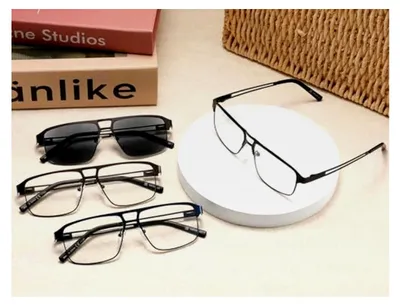 Produktbild von 3er-Pack Lesebrille Herren mit Blaulichtfilter aus Metallrahmen im rechteckigen Stil