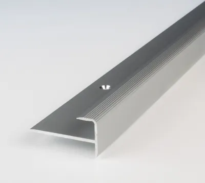 Produktbild von PROVISTON | Einschubprofil | Aluminium eloxiert | Silber | Breite 10 mm | Höhe 8.5 mm | Länge 2700 mm | Gebohrt | Abschlussprofil | Einfassprofil | Abschlussleiste | Bodenprofil | 1 Stück