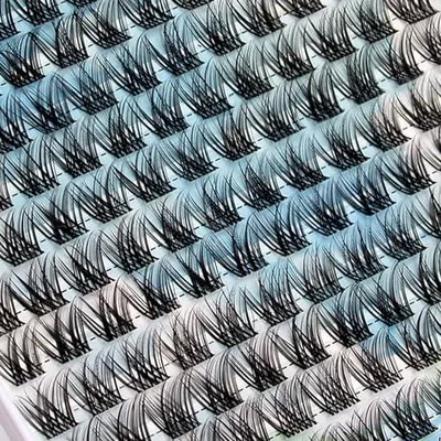 Produktbild von Kurze Wimperncluster, 144 Stück, 10 mm, natürliche Wimpernverlängerungen mit D-Curl, zartes Wimpernband, DIY-Wimpernbüschel für Anfänger zu Hause