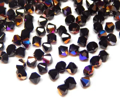Image de Perles en verre taillé, forme cône biconique - Pour la fabrication de bijoux et travaux manuels - 4 mm - 40 pièces - Jet Vitex