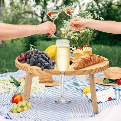 Immagine prodotto di Piccolo tavolo da picnic pieghevole in legno massiccio, ideale per la spiaggia, il campeggio e i viaggi