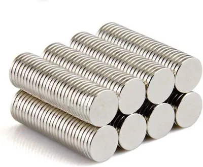 Image de Petits aimants ronds 8 x 1 mm, lot de 100