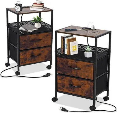 Produktbild von Nachttisch-Set bestehend aus 2 Tischen mit Steckdosen, Rollen, Stoffschubladen, USB-Anschlüssen und AC-Steckdosen – Retro-Beistelltische für das Wohnzimmer