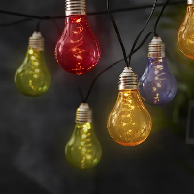 Produktbild von Star Trading Solar Lichterkette aussen | 1,80M | LED Lichterkette außen Solar | IP44 | Outdoor Lichterkette Solar | LED Lichterkette Glühbirnen außen | Garten Lichterkette außen bunt | Garten Deko draußen
