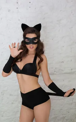 Produktbild von Katzenfrau Kostüm für Damen, Wetlook-BH und hochtaillierte Shorts, schwarz, Größe M
