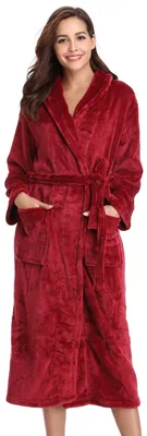 Produktbild von Damenbademantel aus Flanell, weich und warm mit Kapuze