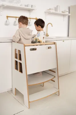 Produktbild von DOUBLE SAFE - Montessori Lernturm Kitchen Helper Kinderplattform Küchenturm | Lernturm für Geschwister | Lernturm für zwei Kinder