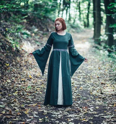 Produktbild von Mittelalter Herbstkleid Ava Grün XXXL mit weiten Ärmeln und Rückenschnürung