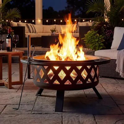 Imagen del producto de Hoguera con parrilla y protector contra chispas, fogón 2 en 1 para jardín y terraza, parrilla giratoria de 360° con ajuste de altura, brasero para exteriores ideal para asar y calentar