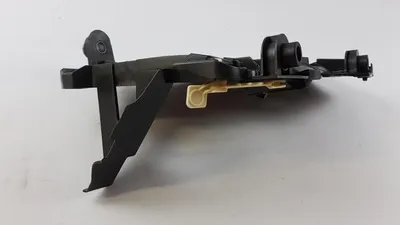 Zdjęcie produktu dla Oryginalny uchwyt reflektora Volkswagen 7L6941291