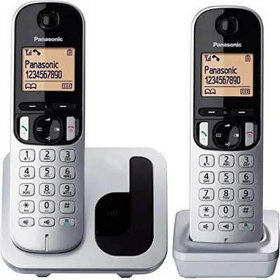Zdjęcie produktu dla Panasonic KX-TGC212, Telefon w systemie DECT, Zestaw słuchawkowy bezprzewodowy, Głośnik, 50 wejścia, Nazwa i identyfikacja dzwoniącego, Metaliczny