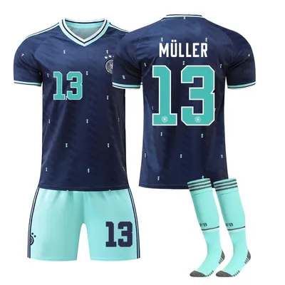 Immagine prodotto di #13 MÜLLER Maglia da calcio della Germania per le partite in trasferta dei Mondiali 2026, disponibile per bambini e adulti. TAGLIA:20