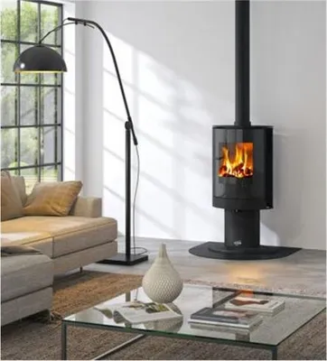 Produktbild von 8 kw holzofen aus schwarzem gusseisen Godin 411110NOIR