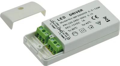 Zdjęcie produktu dla Transformator LED ChiliTec CT-12E-V2, 0,5-12W 230V AC na 12V=, kątowy
